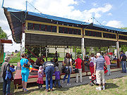 besondere Attraktion 2013: der nostalgische Holzpfosten Skooter von Kurt Geier aus 1956 (©Foto: Martin Schmitz)